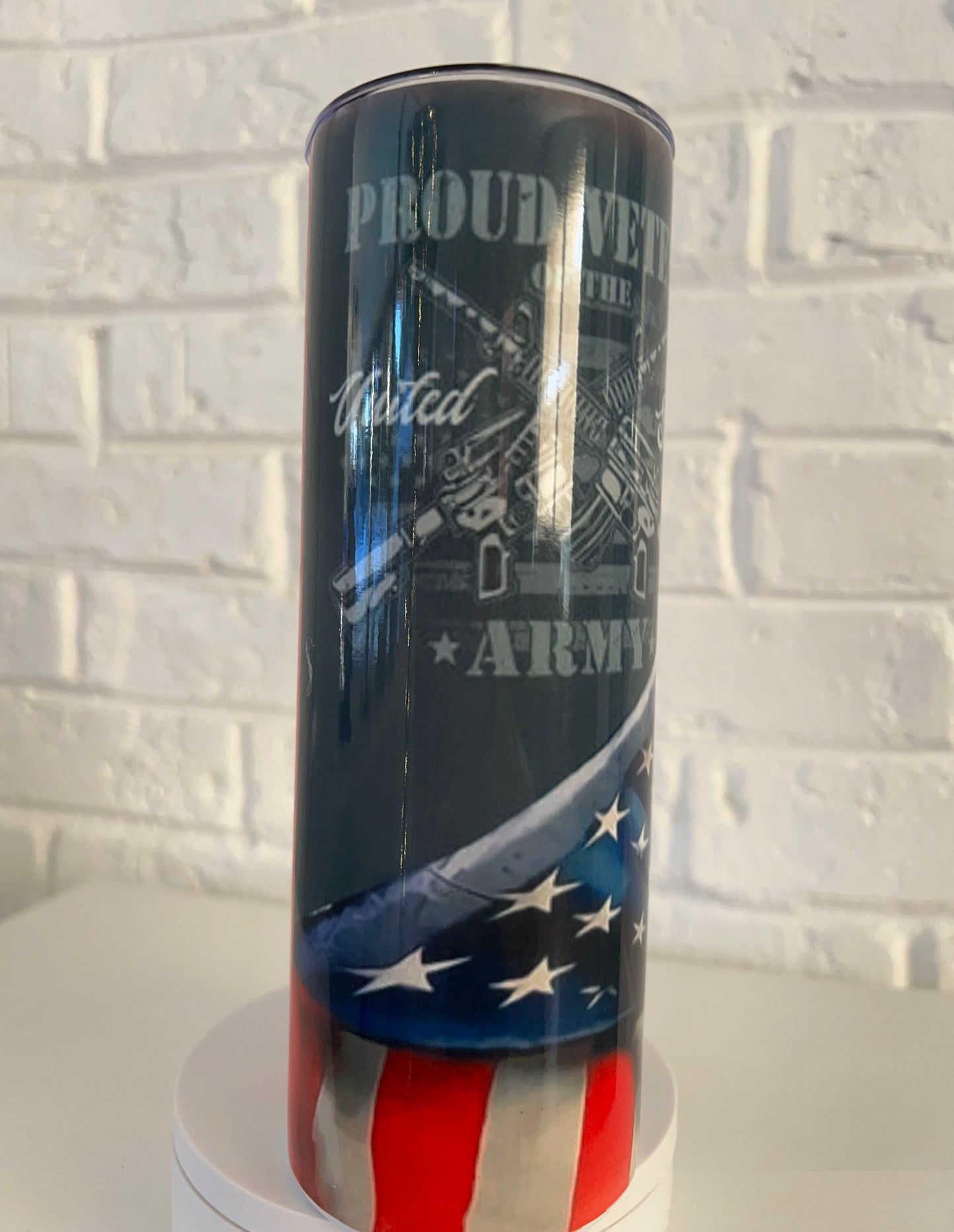 20 oz Tumbler Proud Veteran of US Army